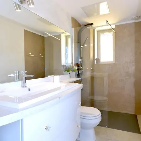 Lagon Bleu Superb Modern With 360 View On The Hills Villa